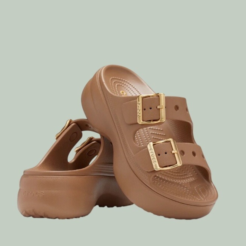 Crocs Saturday Metallic Buckle Platform Sandal Women's Size 10 NEW